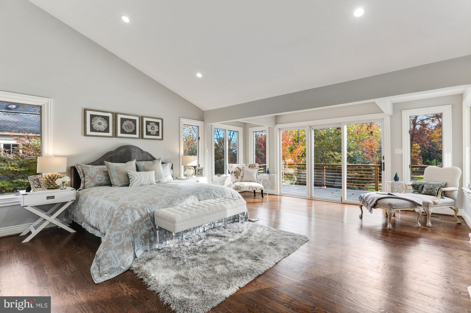 LANGLEY FOREST - Residential