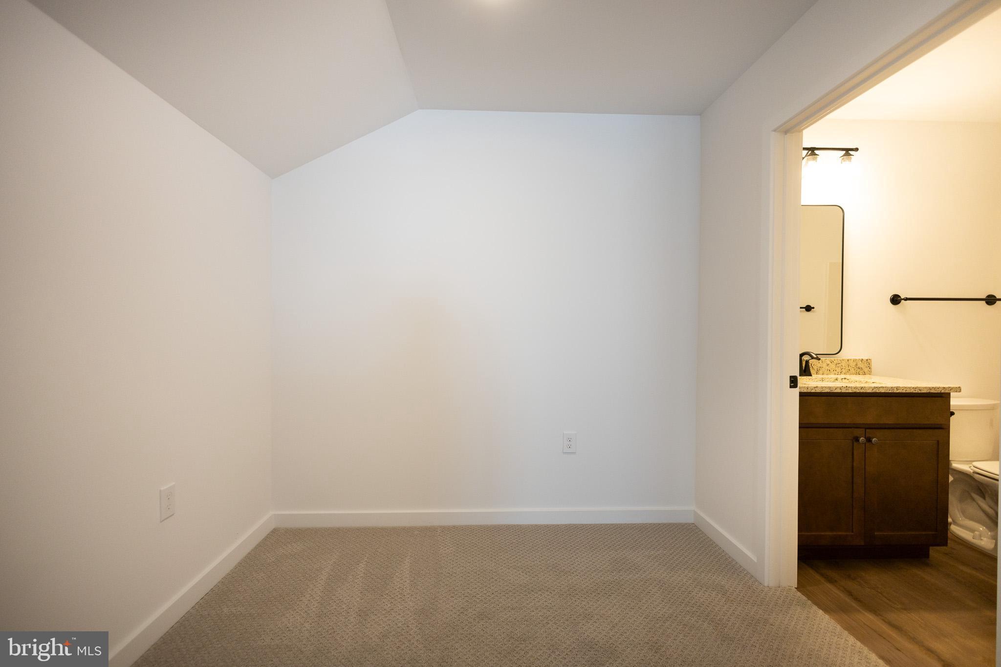 THE VILLAS AT WARM SPRINGS - Residential