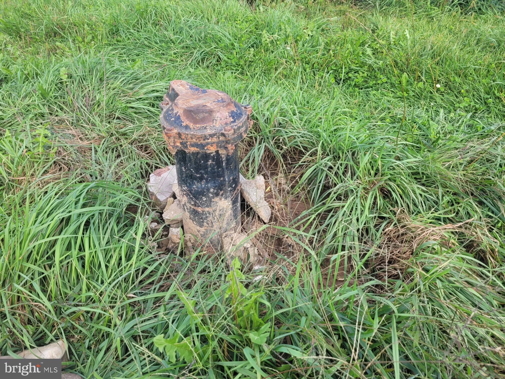 NONE AVAILABLE - Land