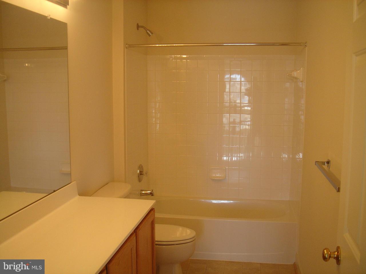 HAMPTONS OF BRIGHTWOOD - Residential Lease