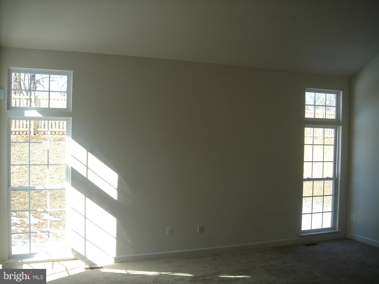 HAMPTONS OF BRIGHTWOOD - Residential Lease