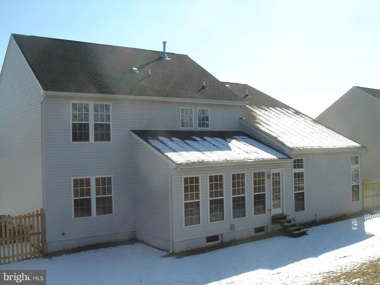 HAMPTONS OF BRIGHTWOOD - Residential Lease