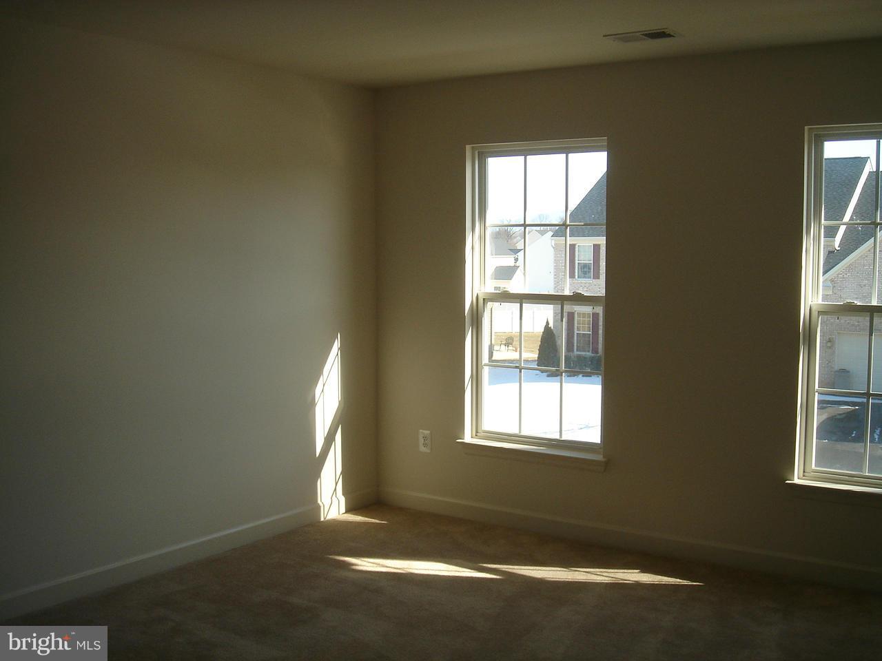 HAMPTONS OF BRIGHTWOOD - Residential Lease