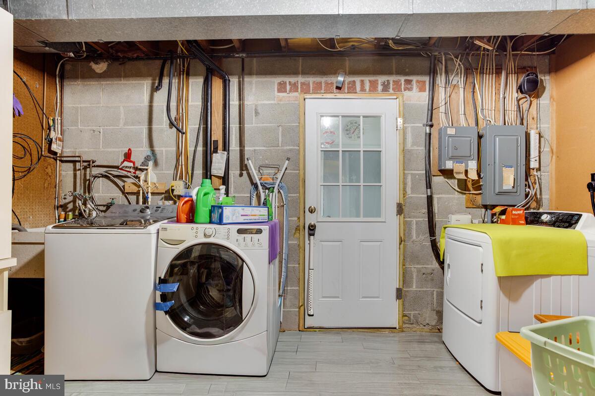 ROCKY GORGE ESTATES - Residential