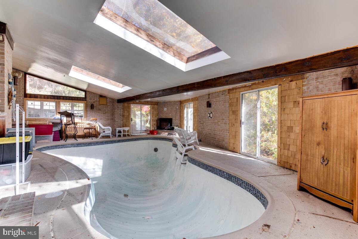 ROCKY GORGE ESTATES - Residential