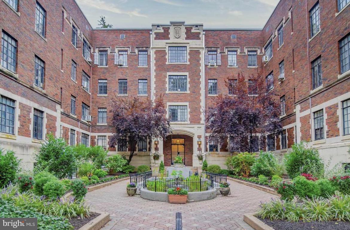 1305 N BROOM STREET UNIT 2