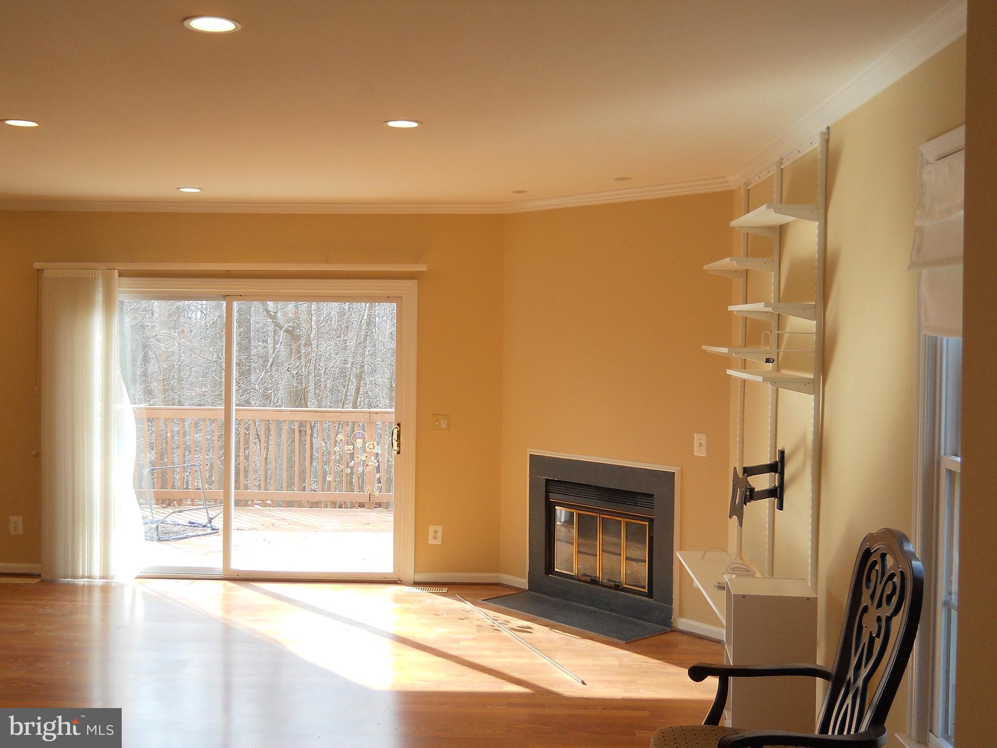 TYSONS TOWNES - Residential