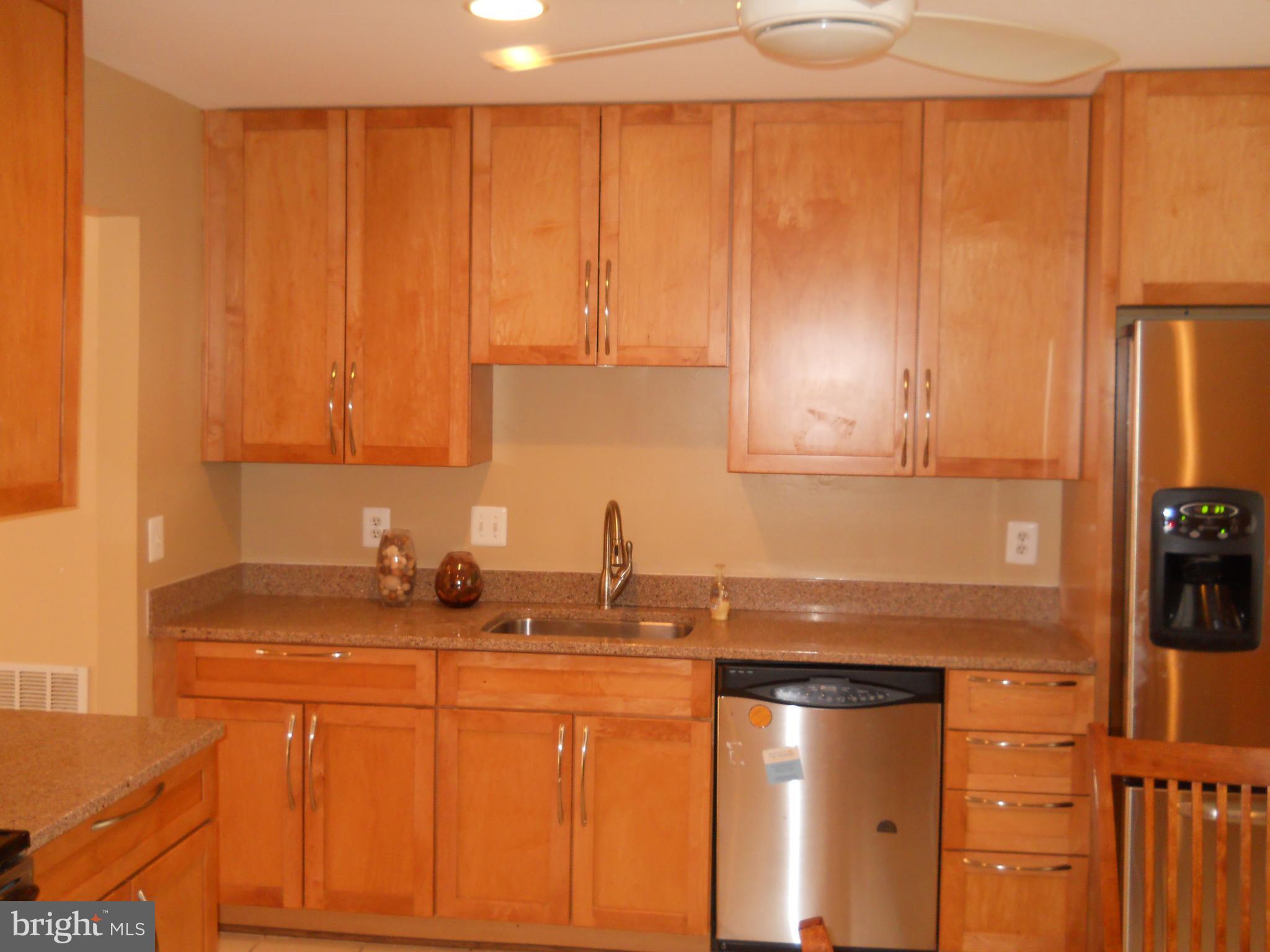 TYSONS TOWNES - Residential