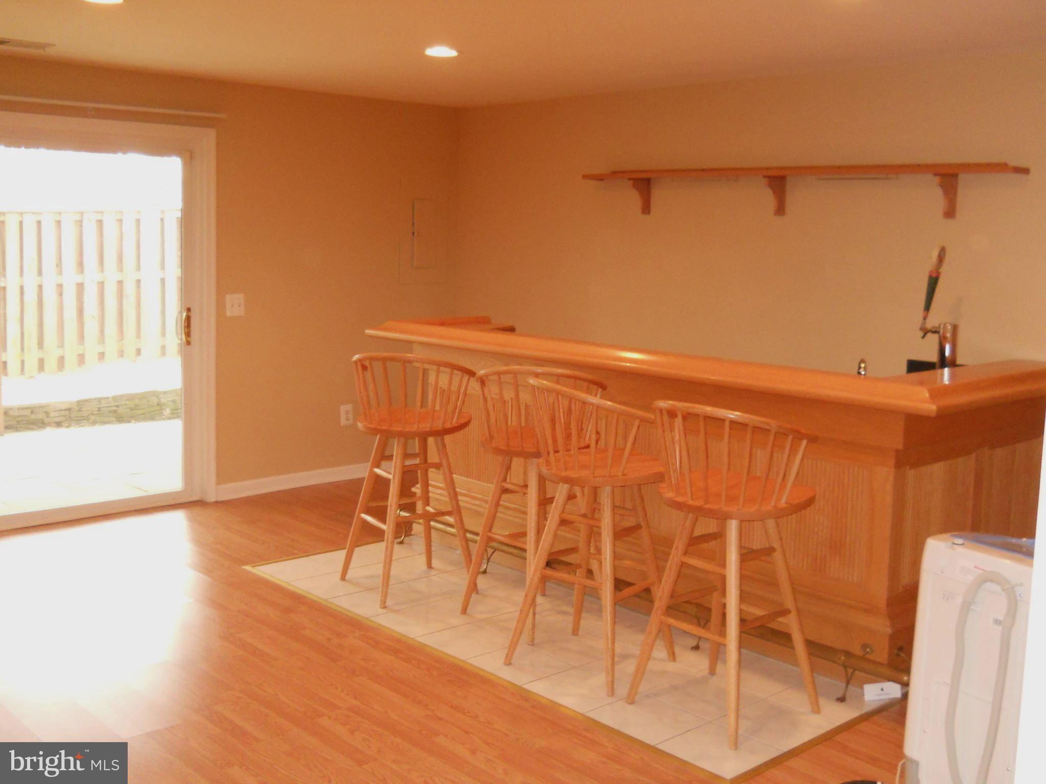 TYSONS TOWNES - Residential