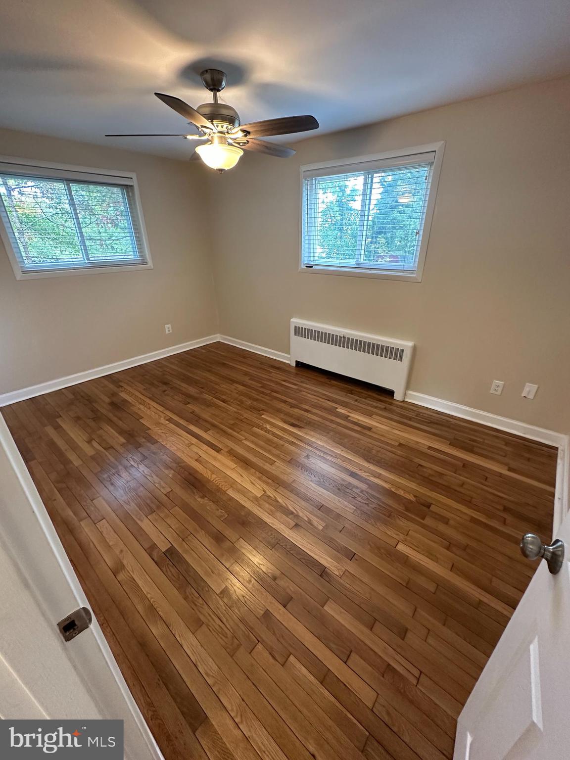 UNIVERSITY HILLS - Residential Lease