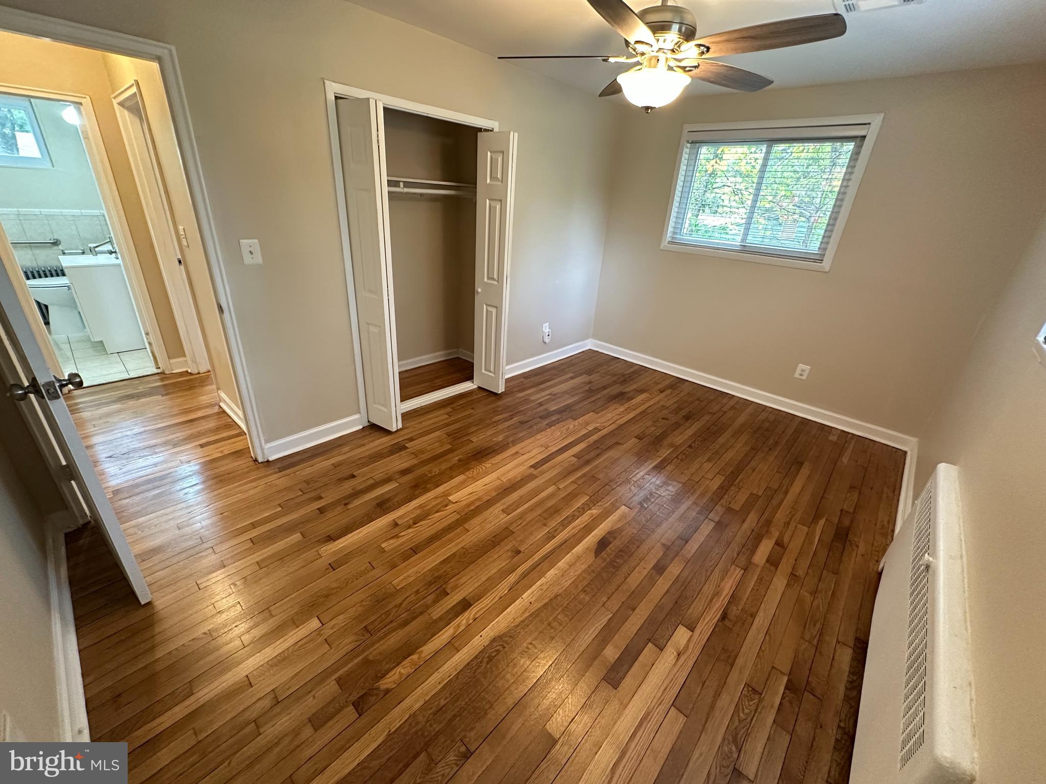 UNIVERSITY HILLS - Residential Lease