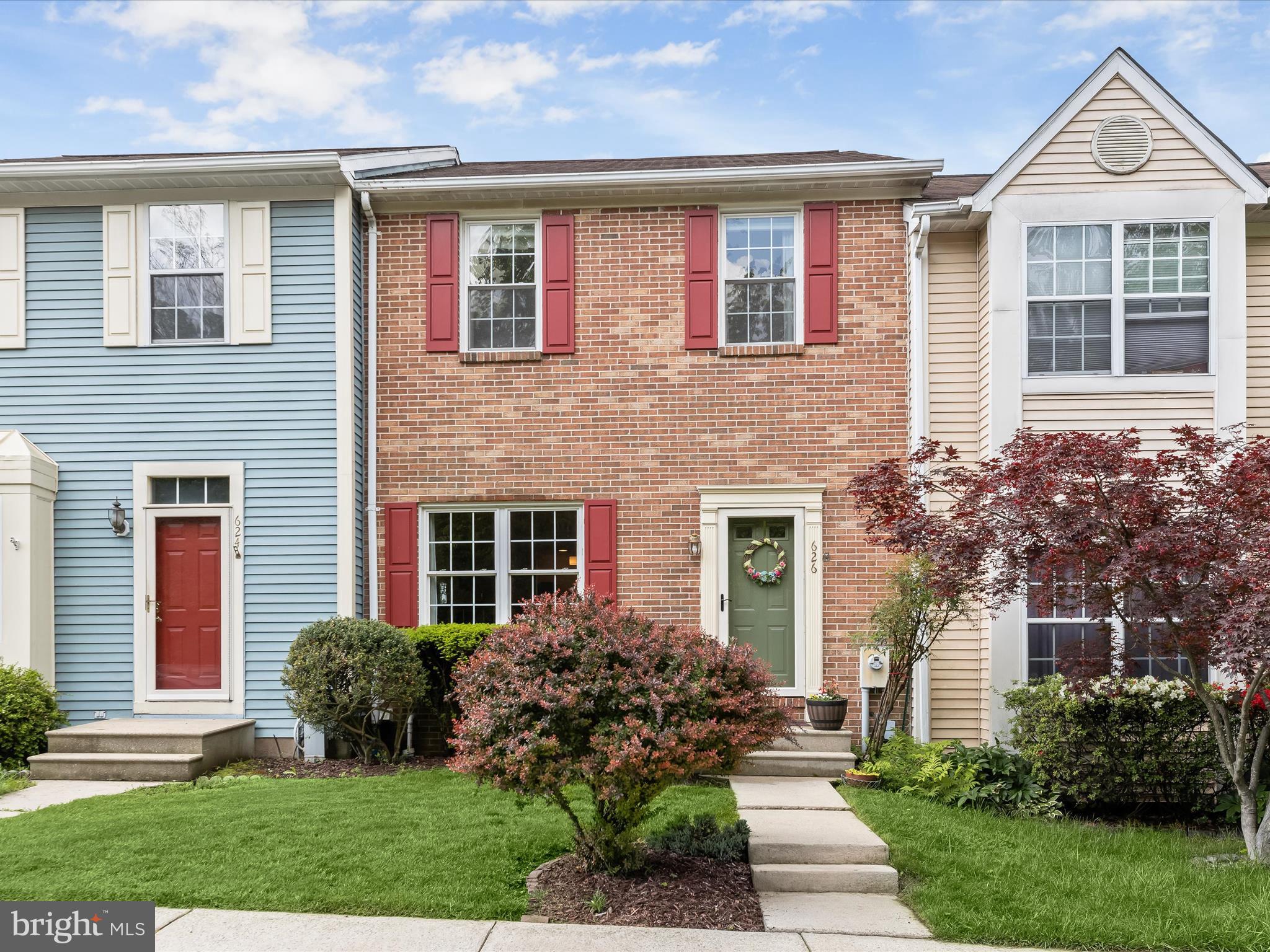 Strong offer received! Offer deadline set for 5pm this evening, Friday the 9th.
Welcome to this beautifully maintained interior brick townhouse nestled in the sought-after Patapsco Falls community of Catonsville! Step inside to an inviting open floor plan featuring gleaming hardwood floors, 9-foot ceilings, and a spacious living room that seamlessly flows into the elevated dining area accented with chair rail molding and abundant natural light. The updated kitchen offers stainless steel appliances, soft-close and pull-out cabinetry, granite countertops, a cozy breakfast nook with custom-built-ins, and access to the upper deck, perfect for morning coffee or evening relaxation. Upstairs, the serene primary suite boasts vaulted ceilings, hardwood flooring, a double-door closet, and a private ensuite with a generous dressing counter. Two additional bedrooms and a full hall bath complete the upper level. The fully finished lower level features a wood-burning fireplace, a half bath, plush carpeting, recessed lighting, and walkout access to a spacious multi-tiered deck, ideal for entertaining or quiet evenings outdoors. Conveniently located near downtown Ellicott City with its quaint shops and lovely restaurants, plus major commuter routes including US-40, I-70, and US-29, this home offers comfort, charm, and connectivity!