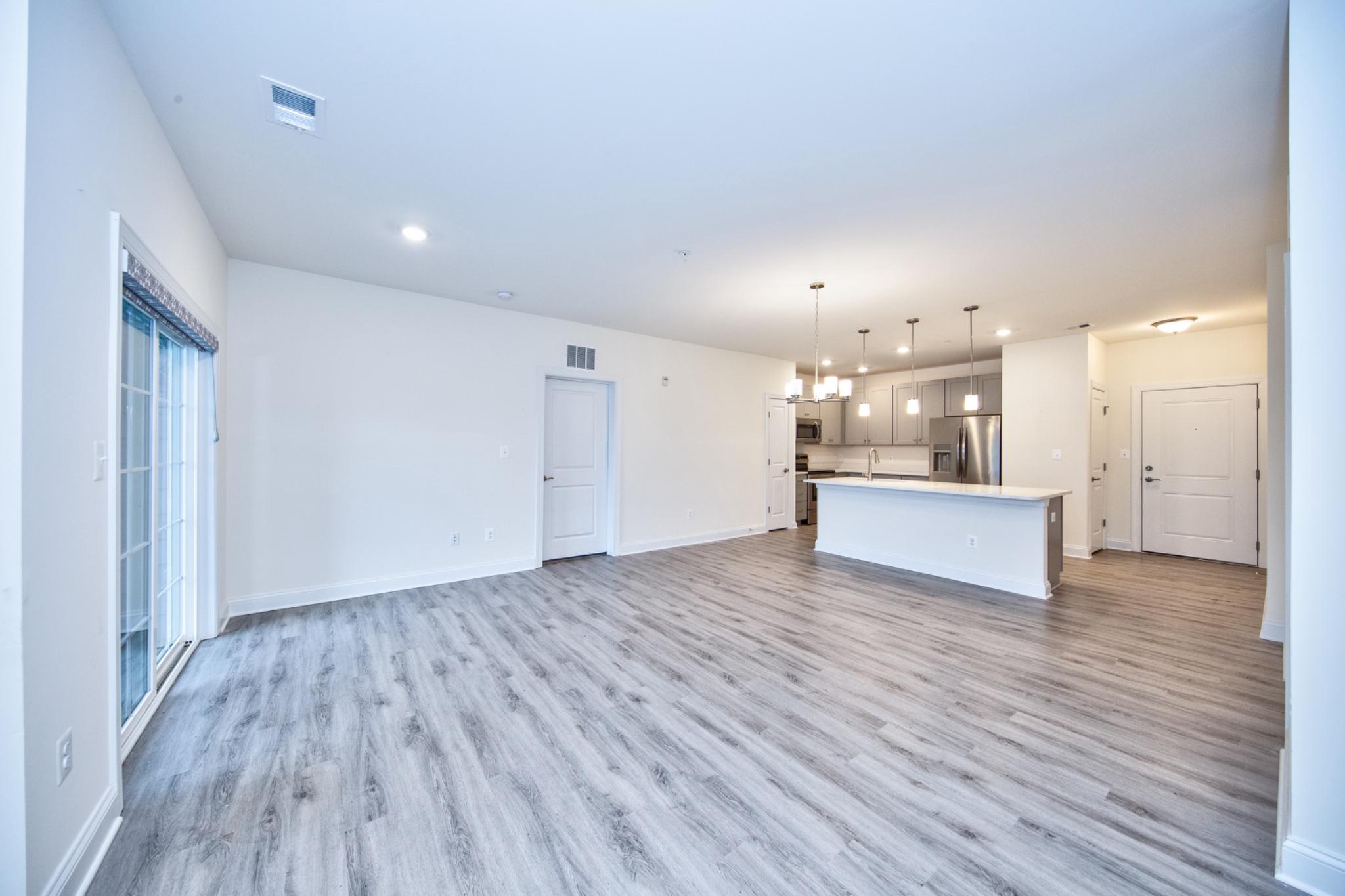 401 BOLD RULER COURT 206