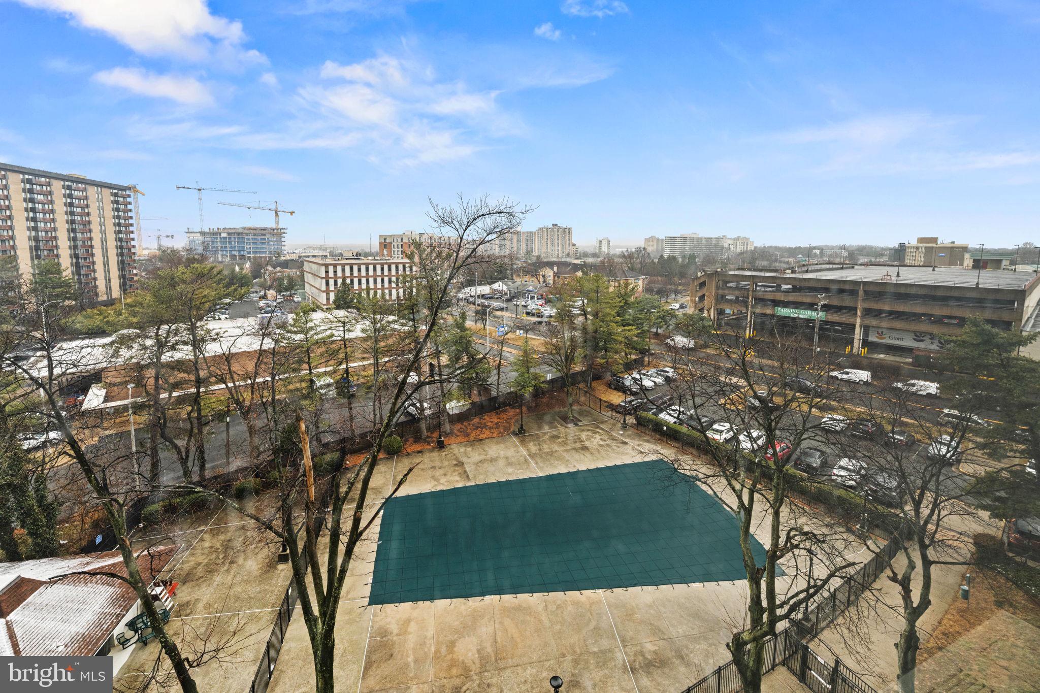 THE FOUNTAINS - Residential