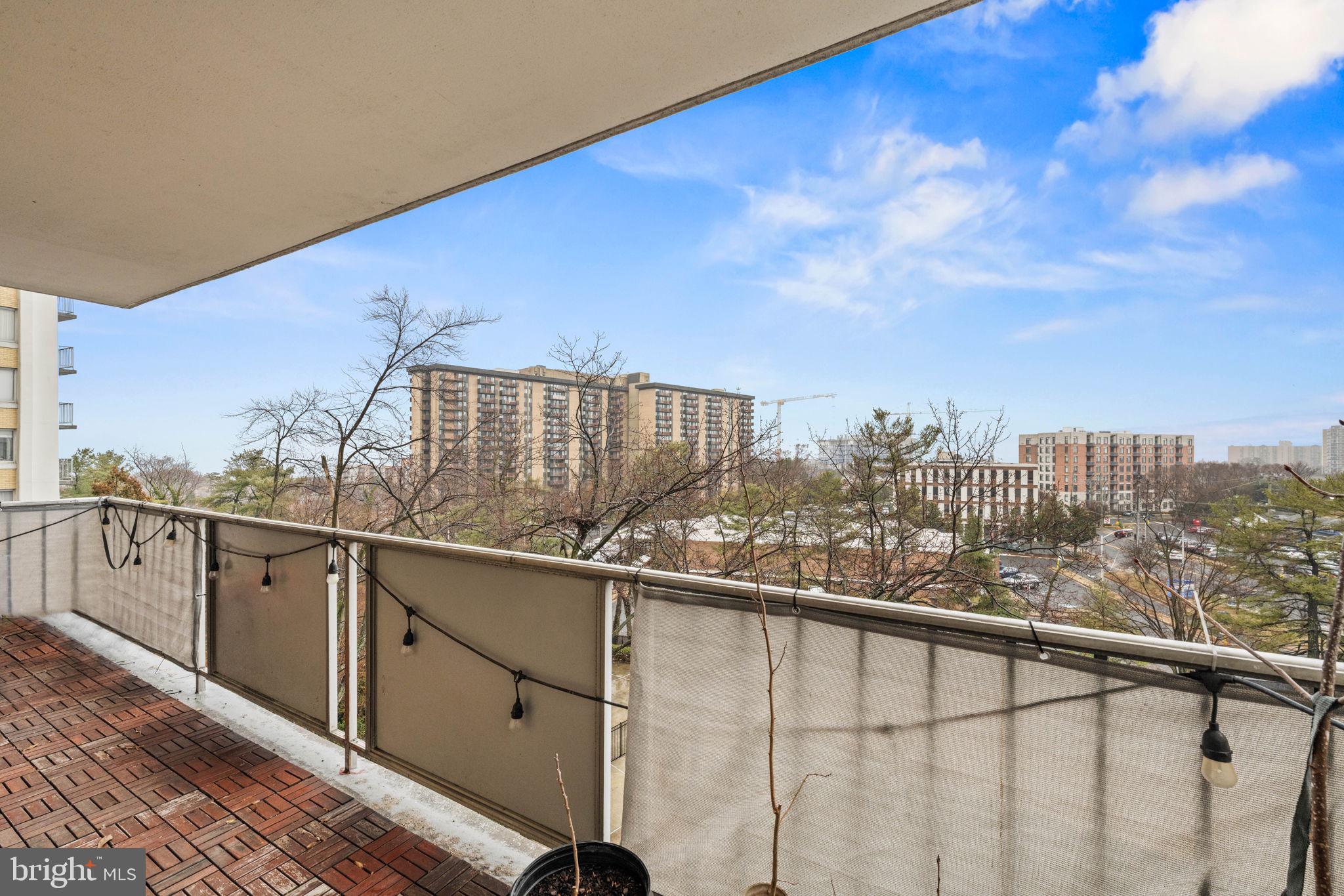 THE FOUNTAINS - Residential