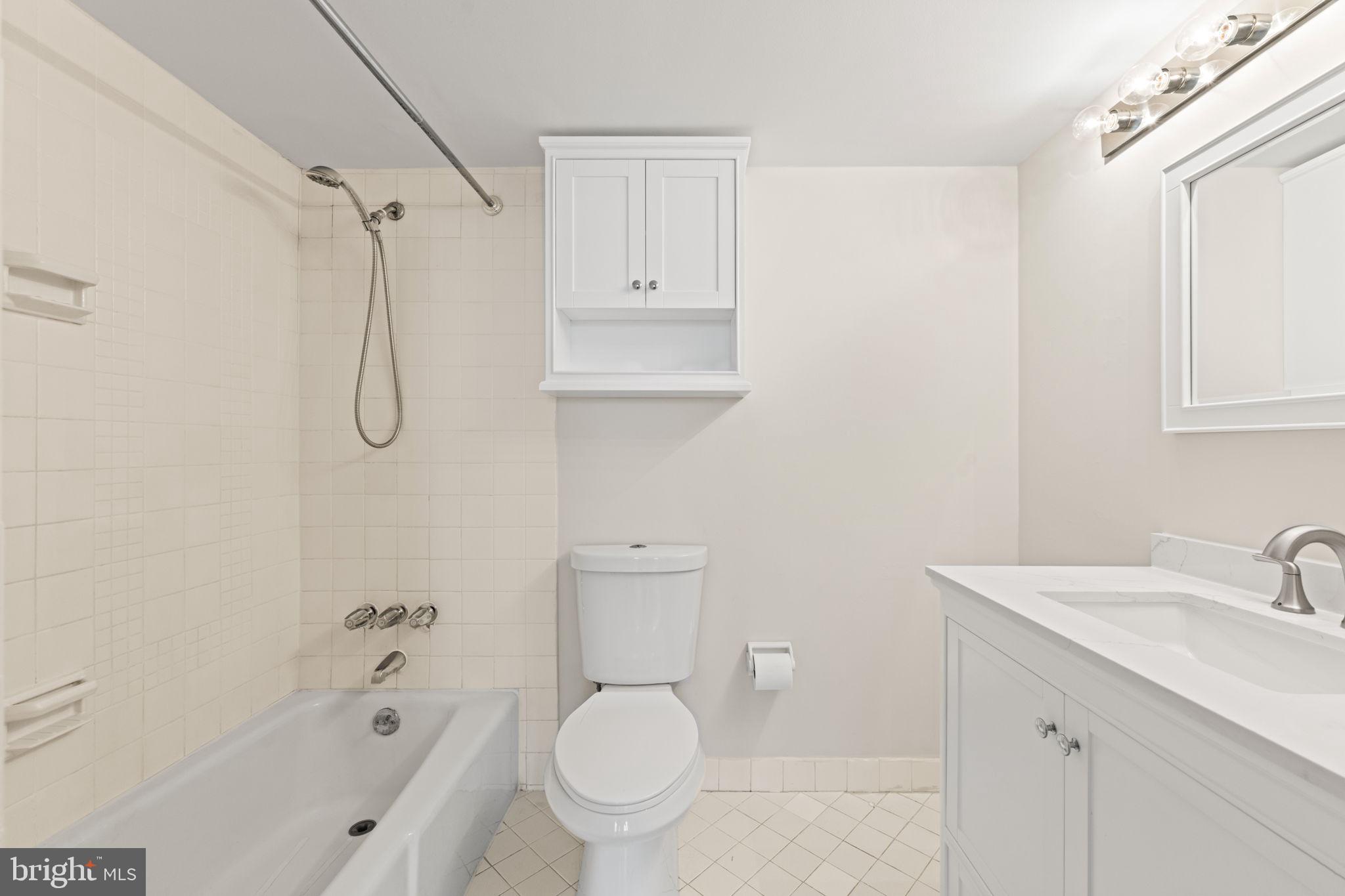 THE FOUNTAINS - Residential