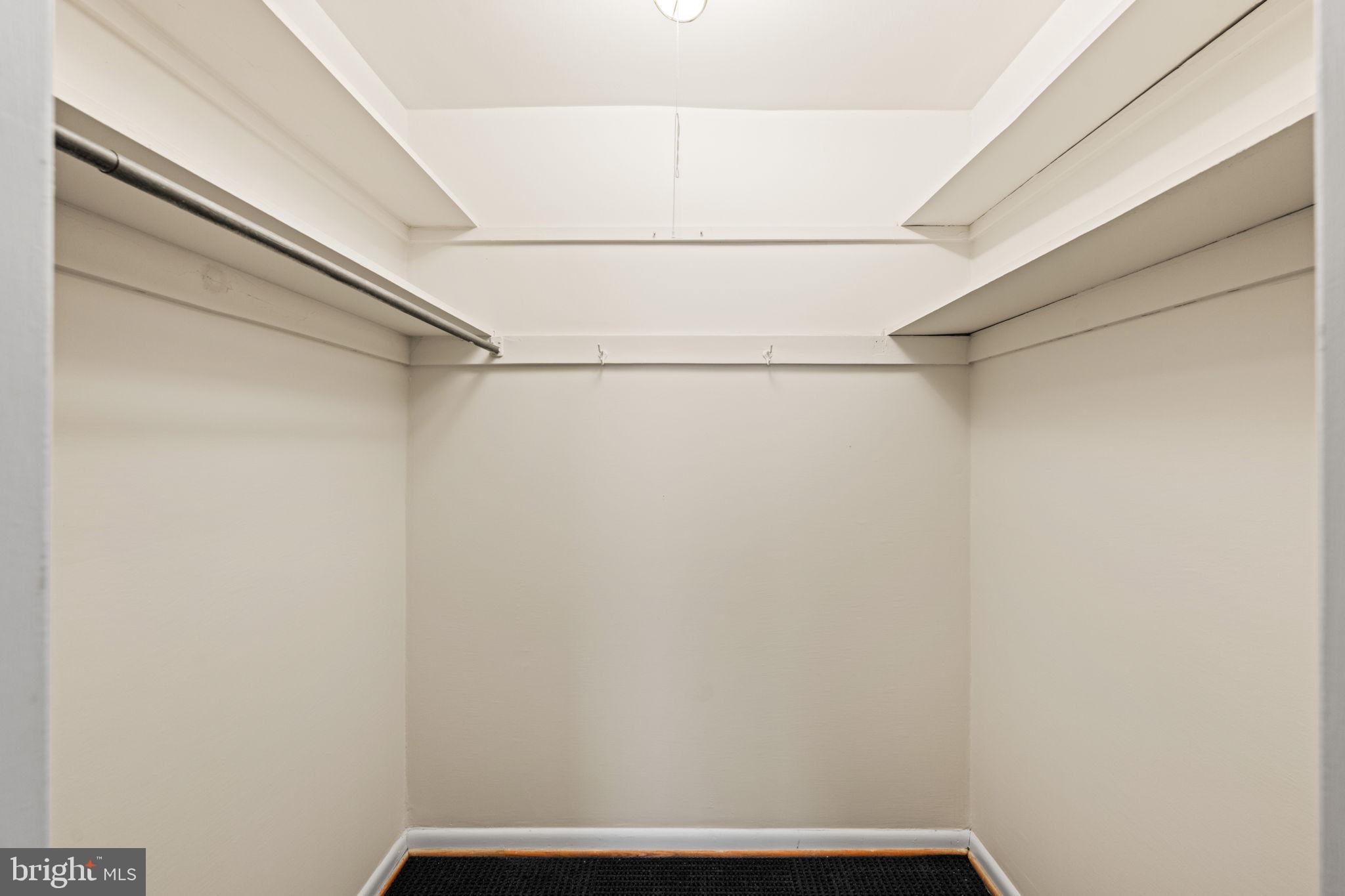 THE FOUNTAINS - Residential