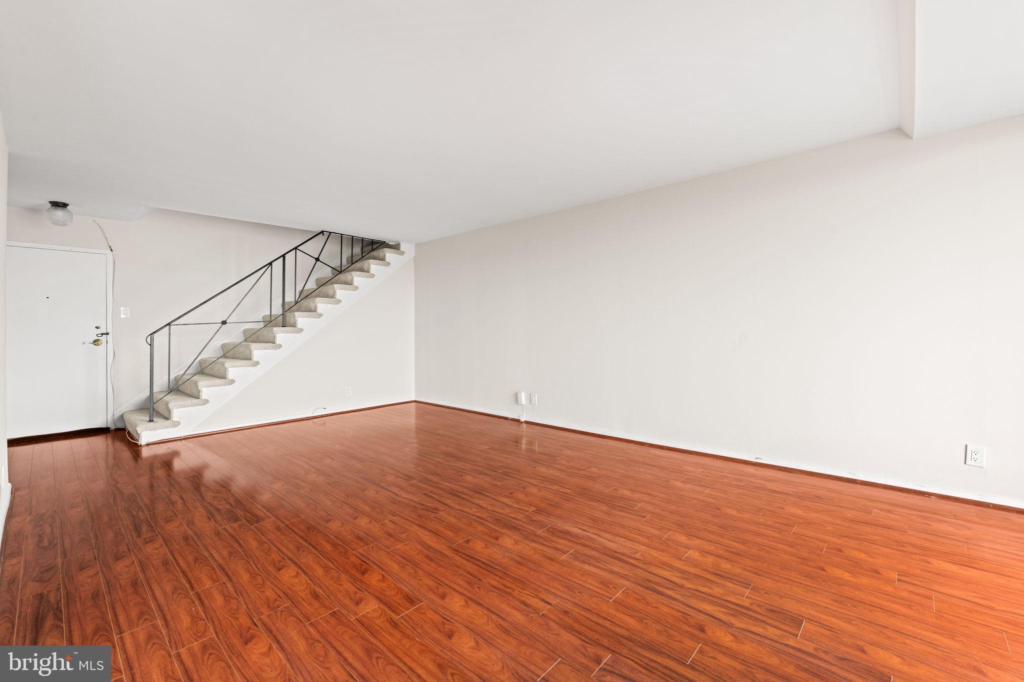 THE FOUNTAINS - Residential