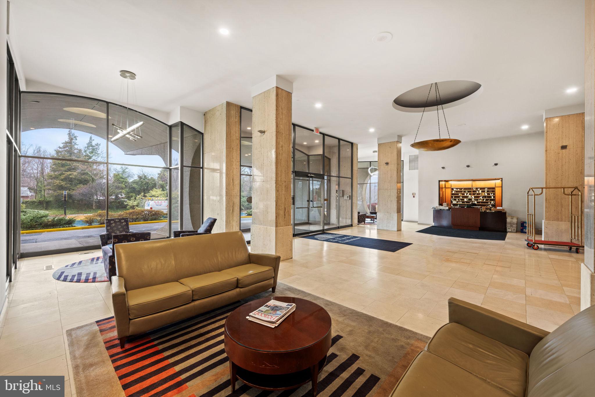 THE FOUNTAINS - Residential