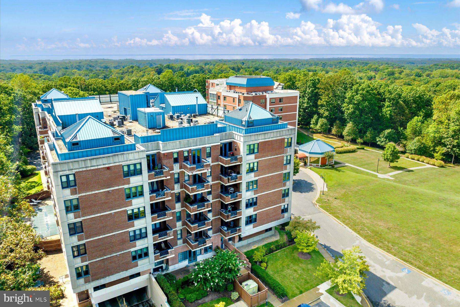 HERITAGE HARBOUR - Residential