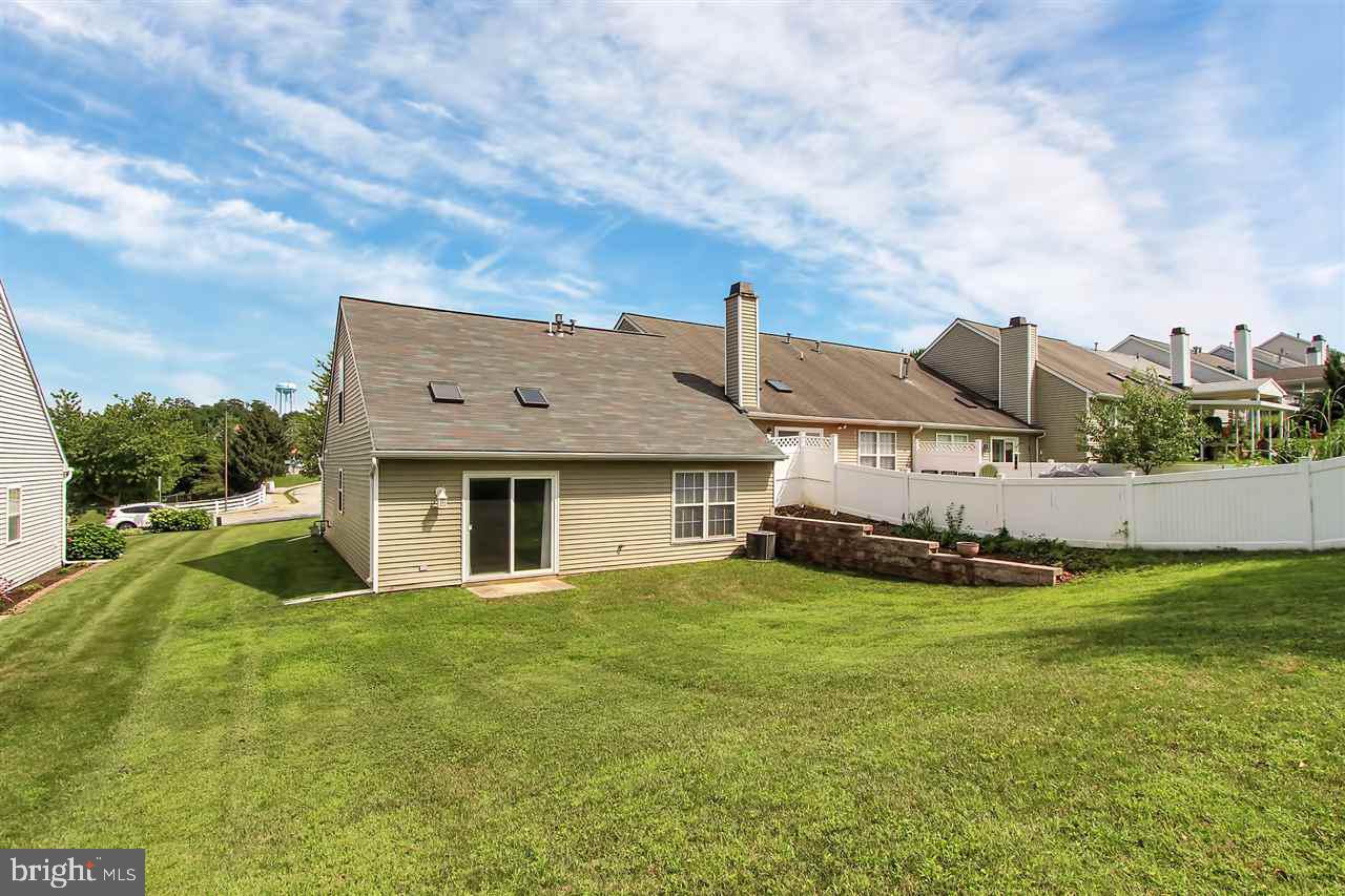 BLOSSOM HILL - Residential