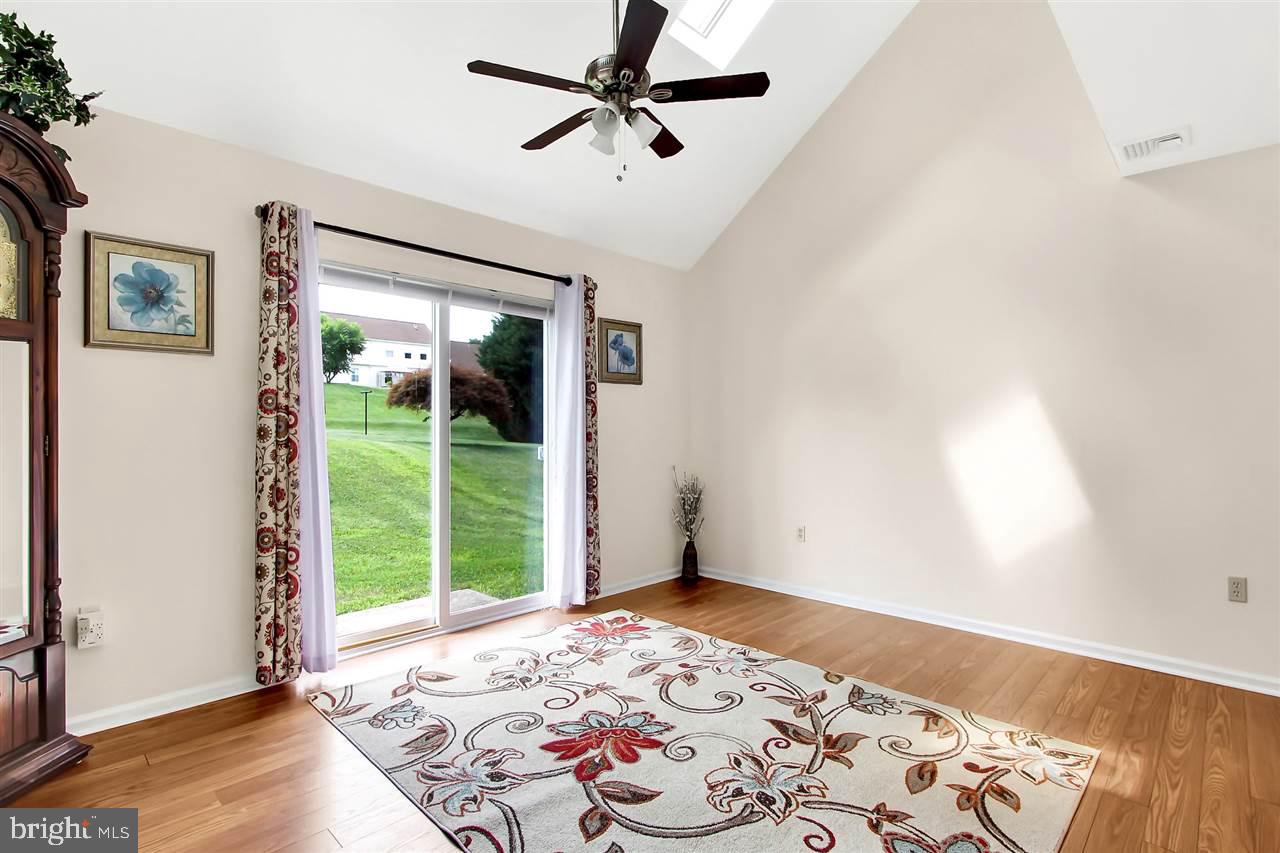 BLOSSOM HILL - Residential