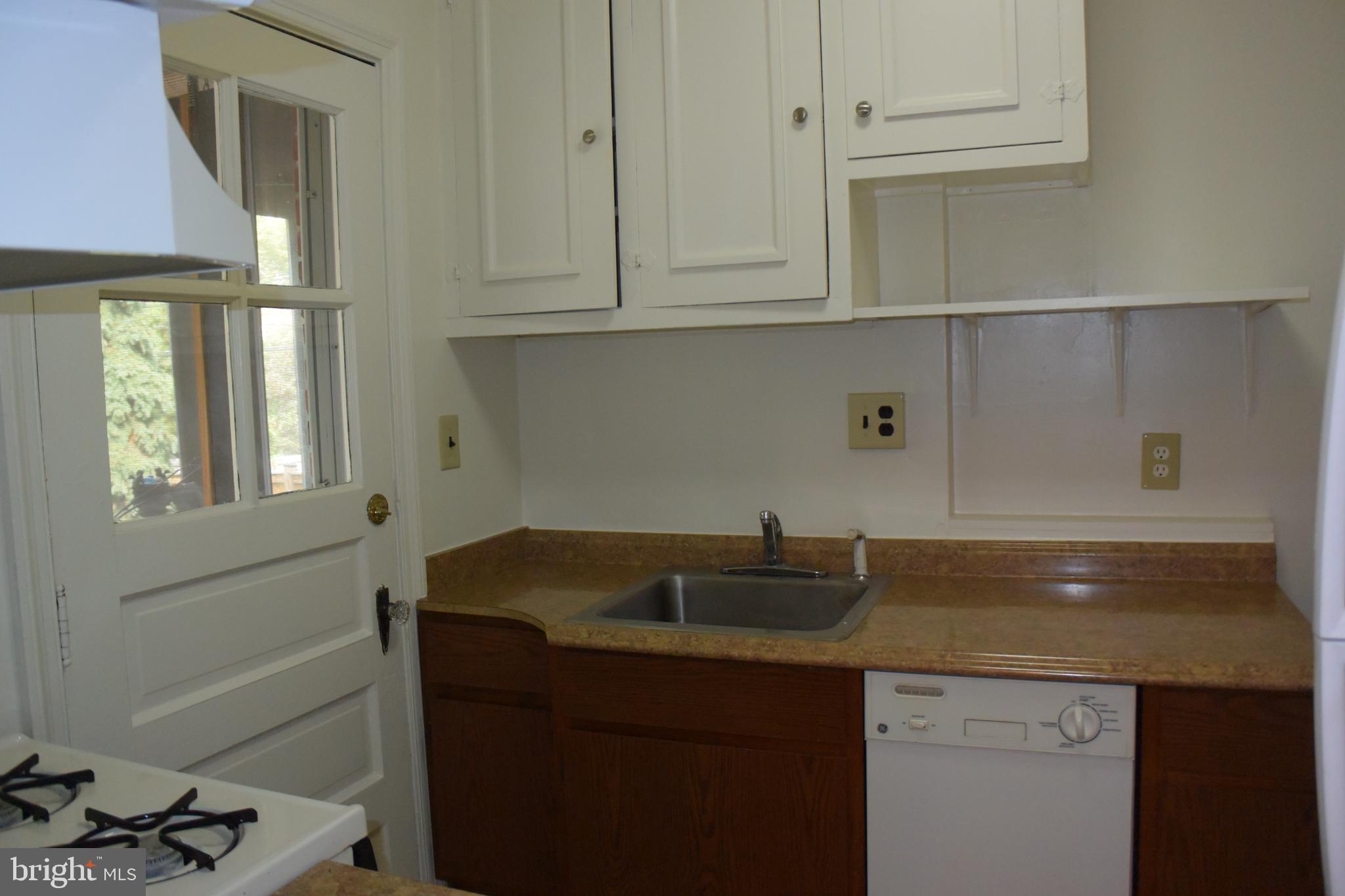 DEL RAY - Residential Lease