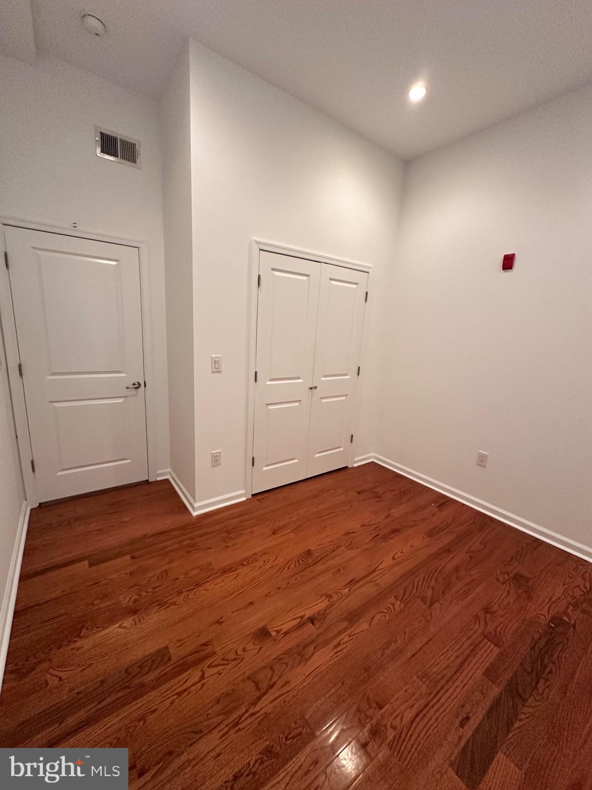 PHILADELPHIA (SOUTH) - Residential Lease