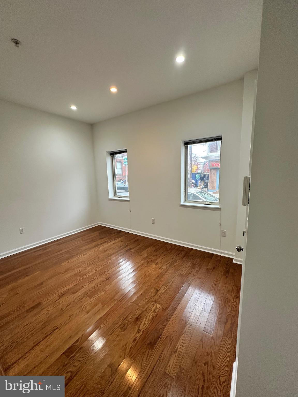 PHILADELPHIA (SOUTH) - Residential Lease