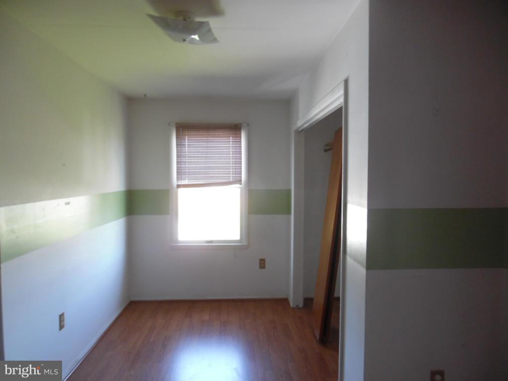 GRAY MANOR - Residential