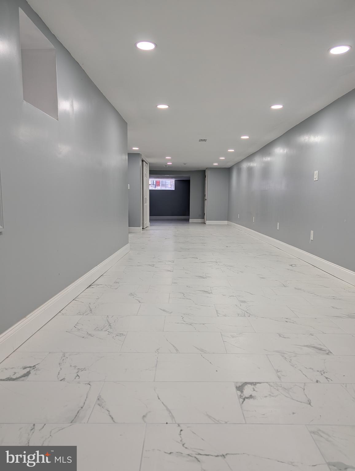 PHILADELPHIA (WEST) - Residential