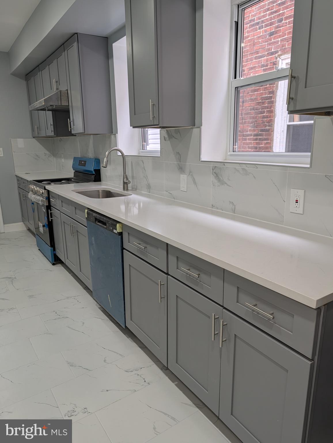 PHILADELPHIA (WEST) - Residential