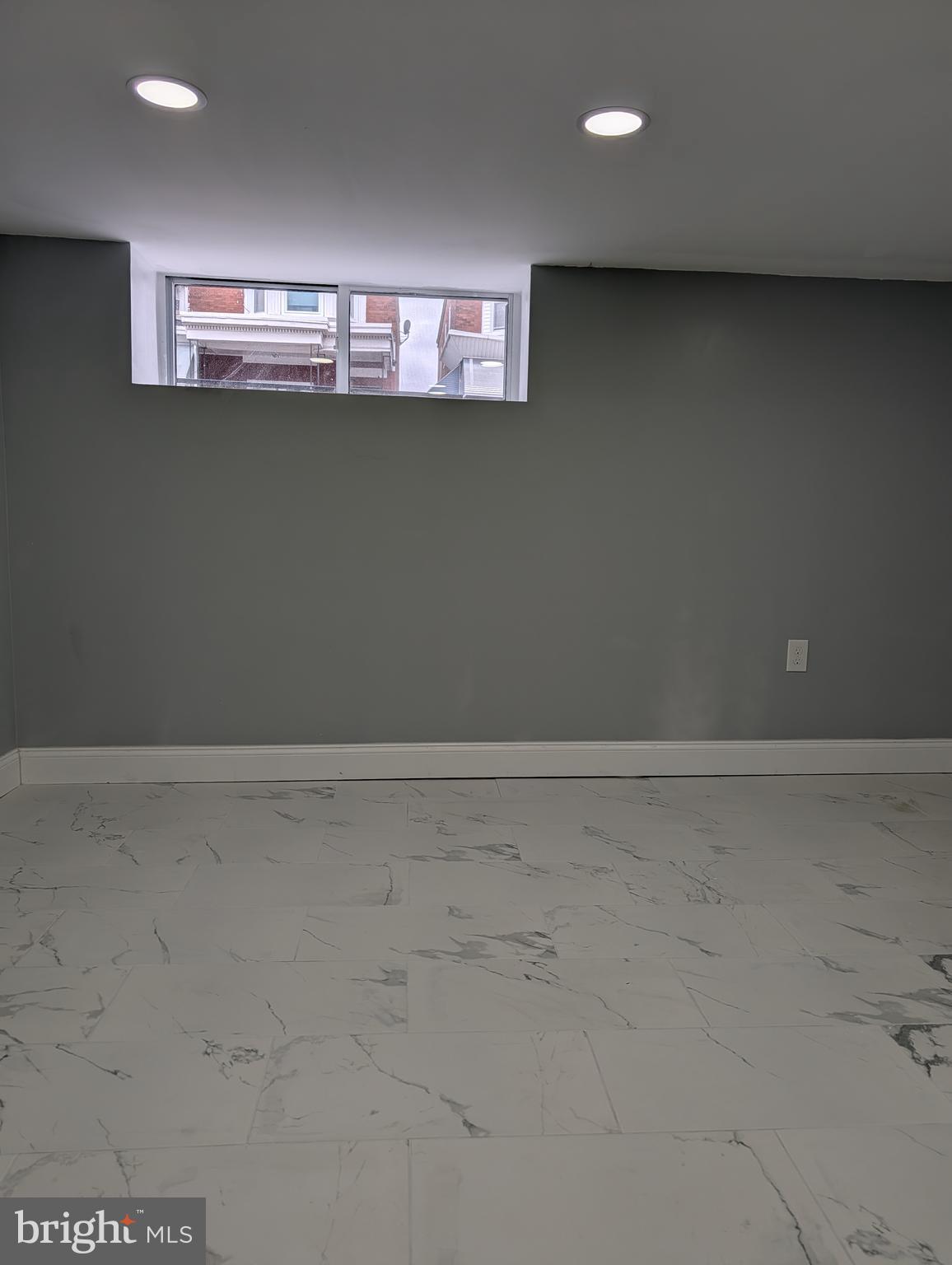 PHILADELPHIA (WEST) - Residential