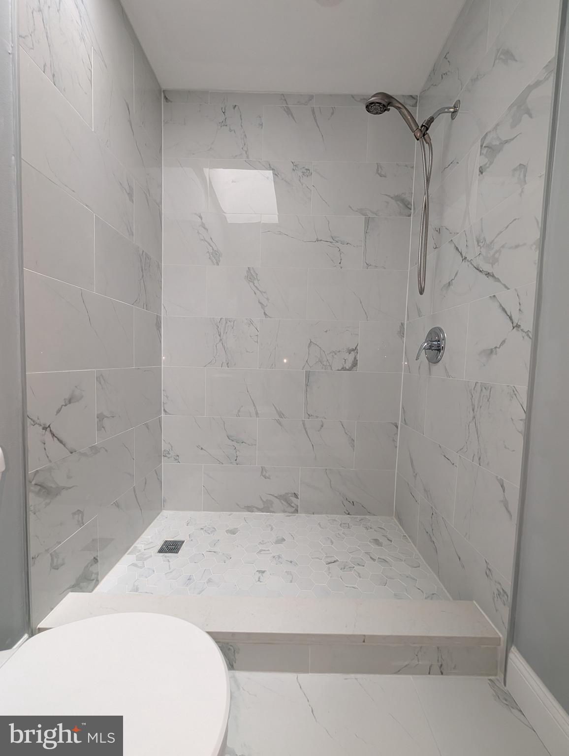 PHILADELPHIA (WEST) - Residential