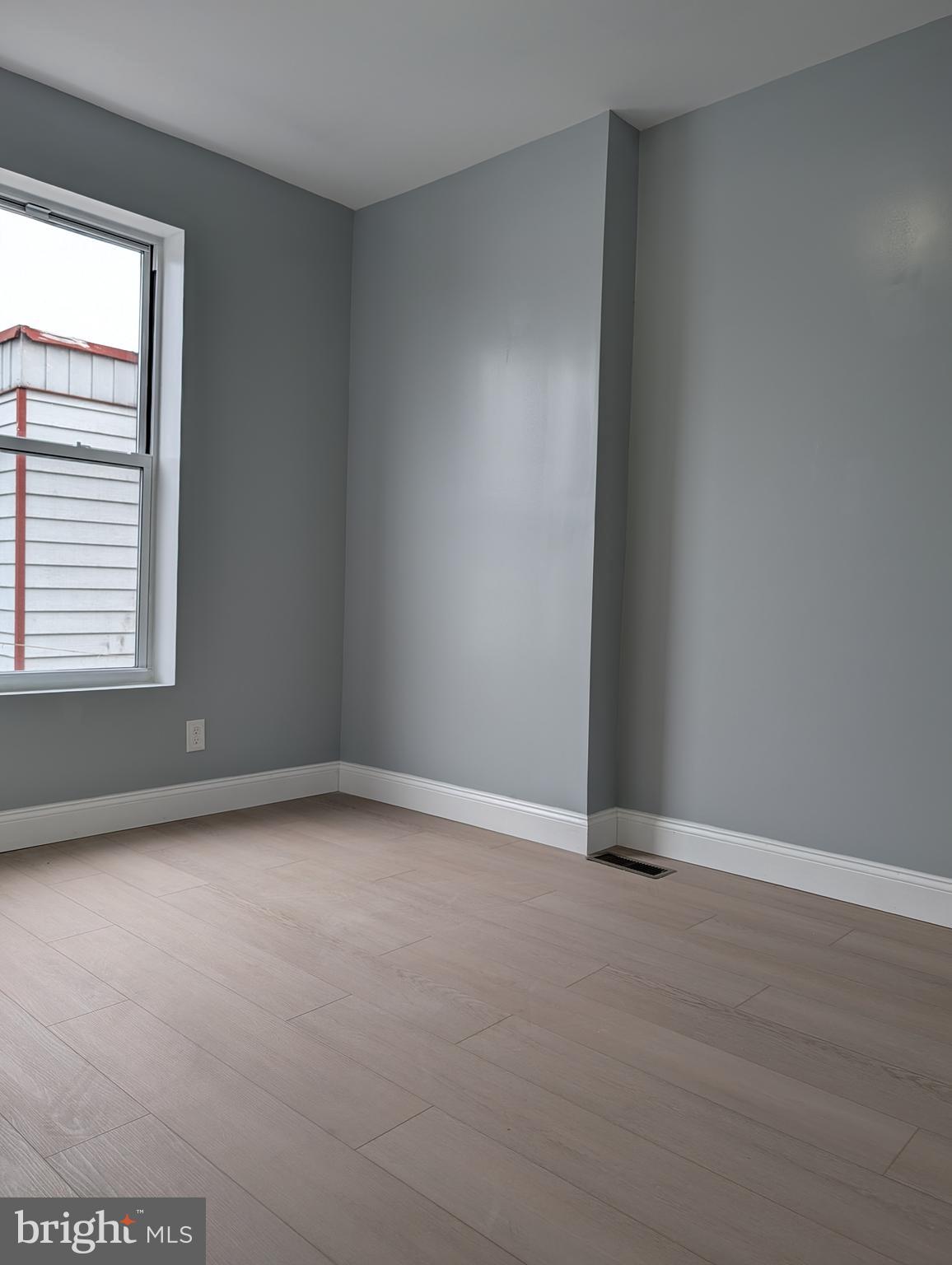 PHILADELPHIA (WEST) - Residential