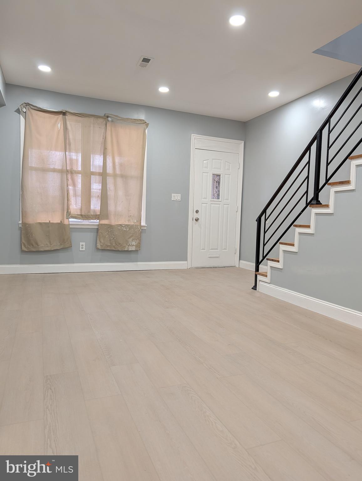 PHILADELPHIA (WEST) - Residential