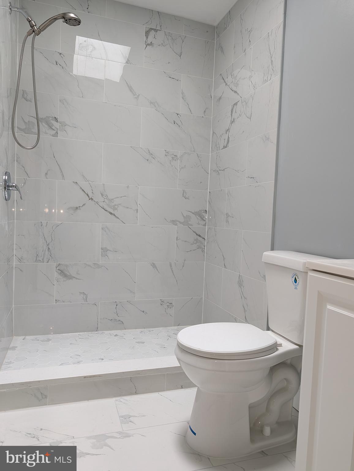 PHILADELPHIA (WEST) - Residential