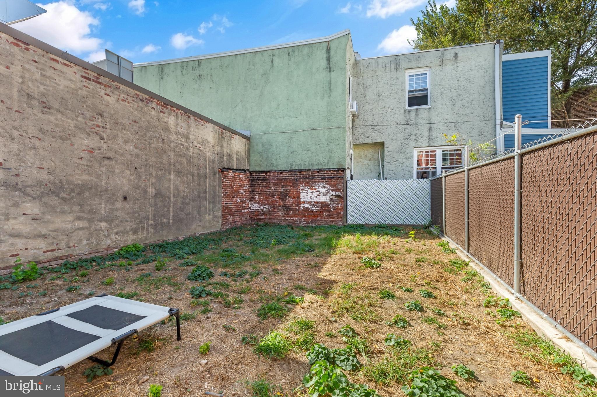 PORT RICHMOND - Residential