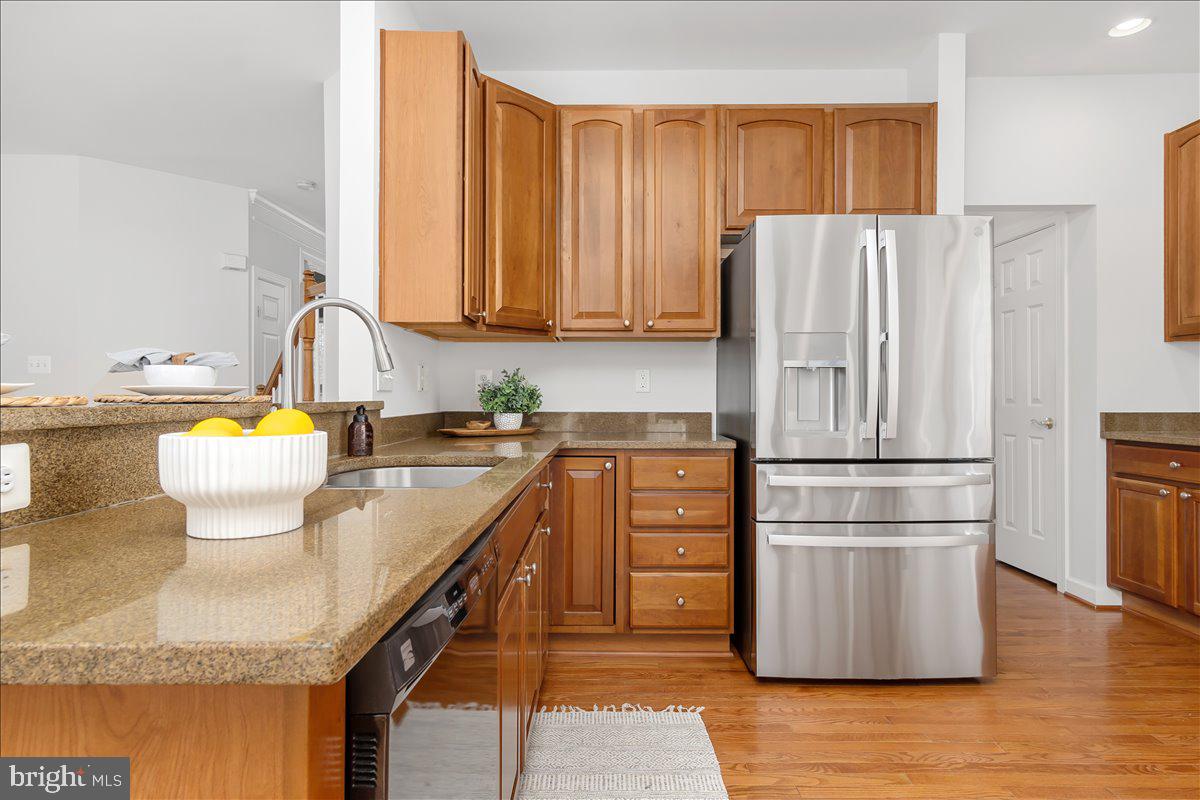 ADAMSTOWN COMMONS - Residential