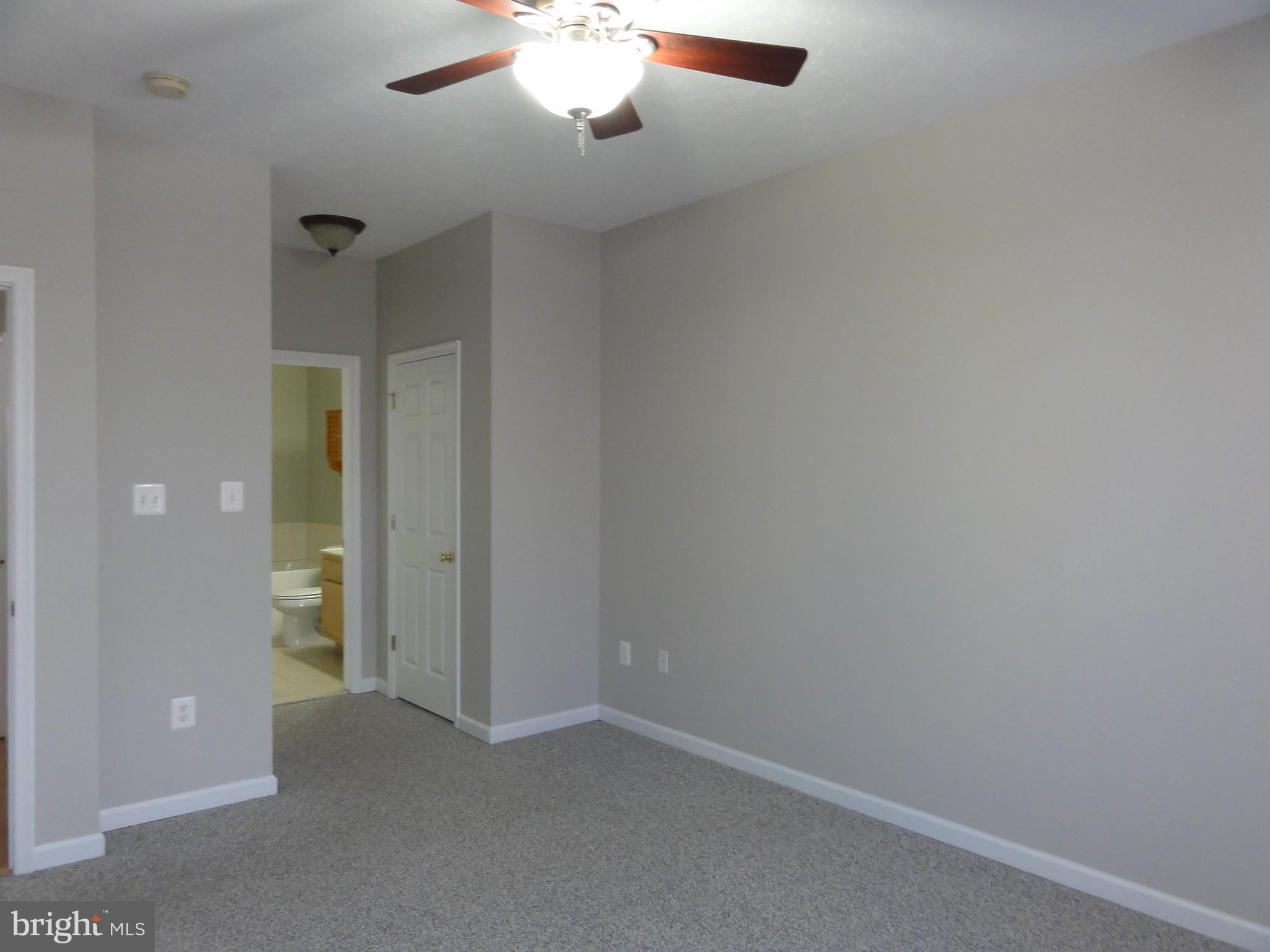 VILLAGE COMMONS - Residential