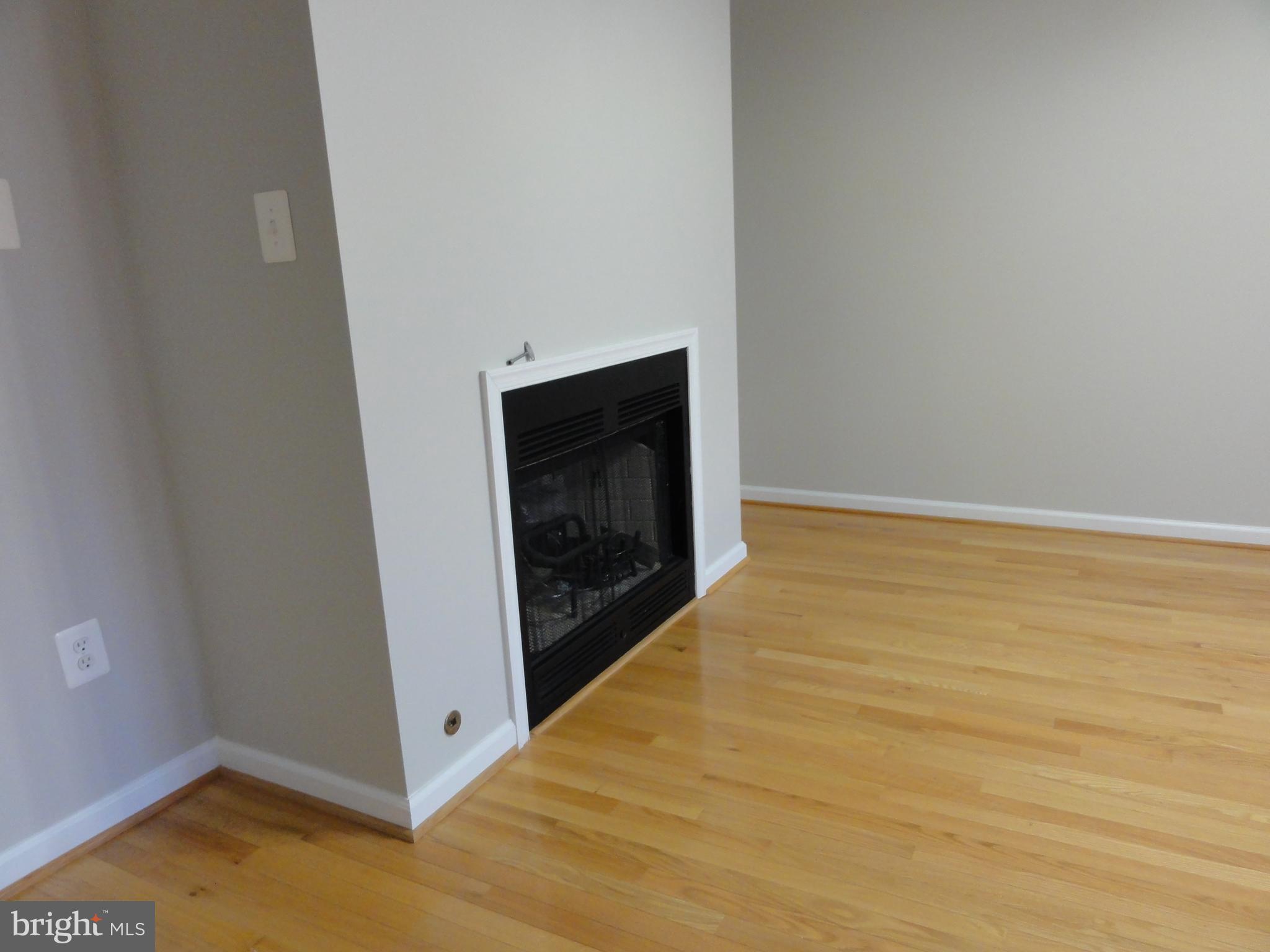 VILLAGE COMMONS - Residential