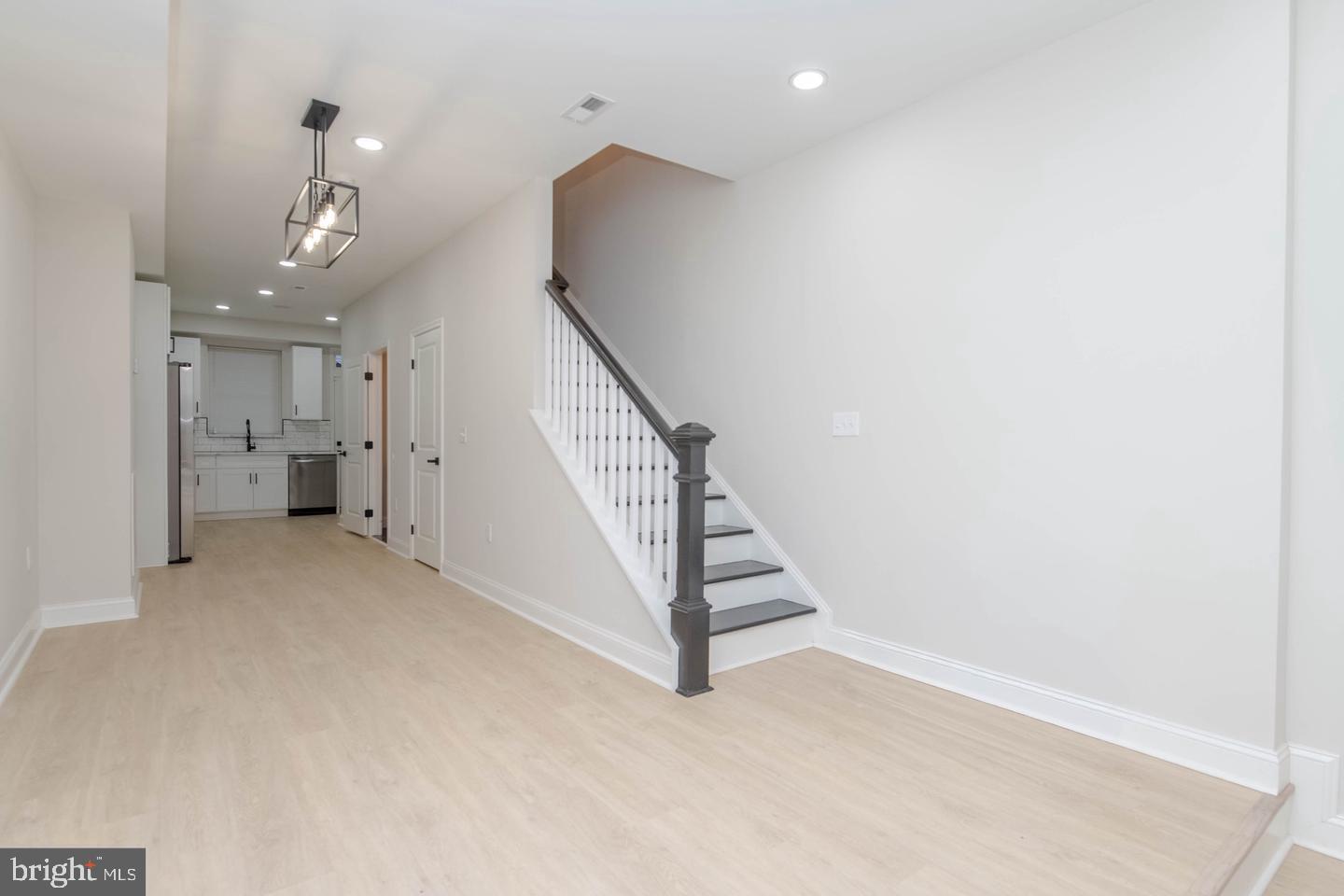 PIMLICO - Residential