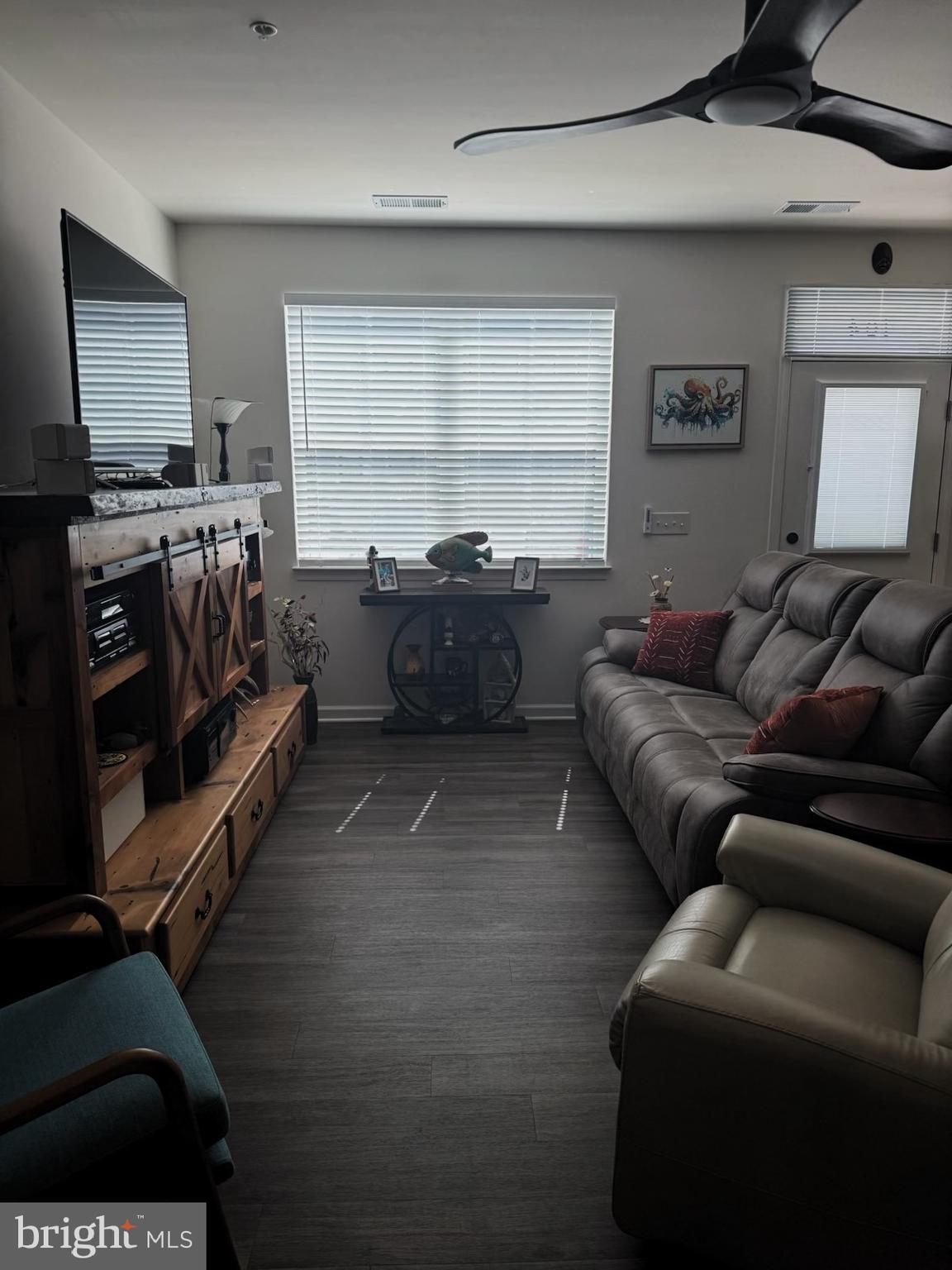 DUTCHMAN'S HARVEST - Residential