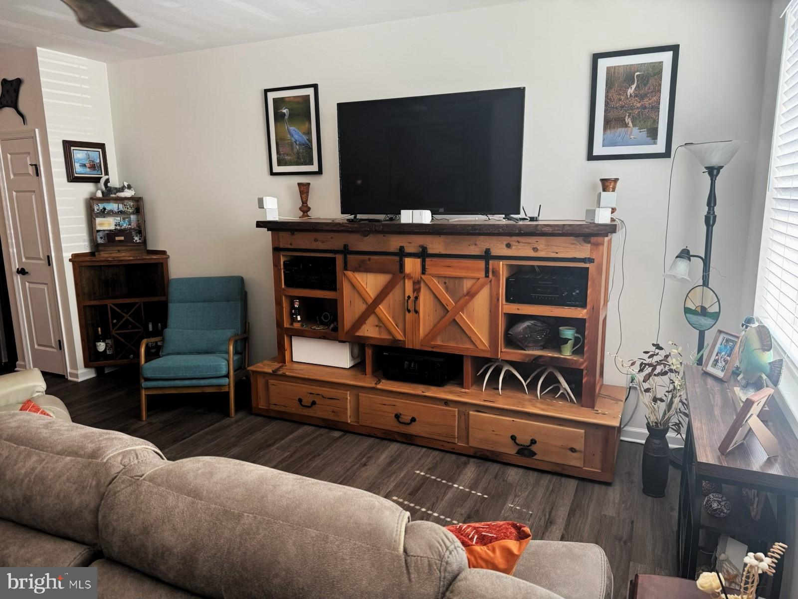 DUTCHMAN'S HARVEST - Residential