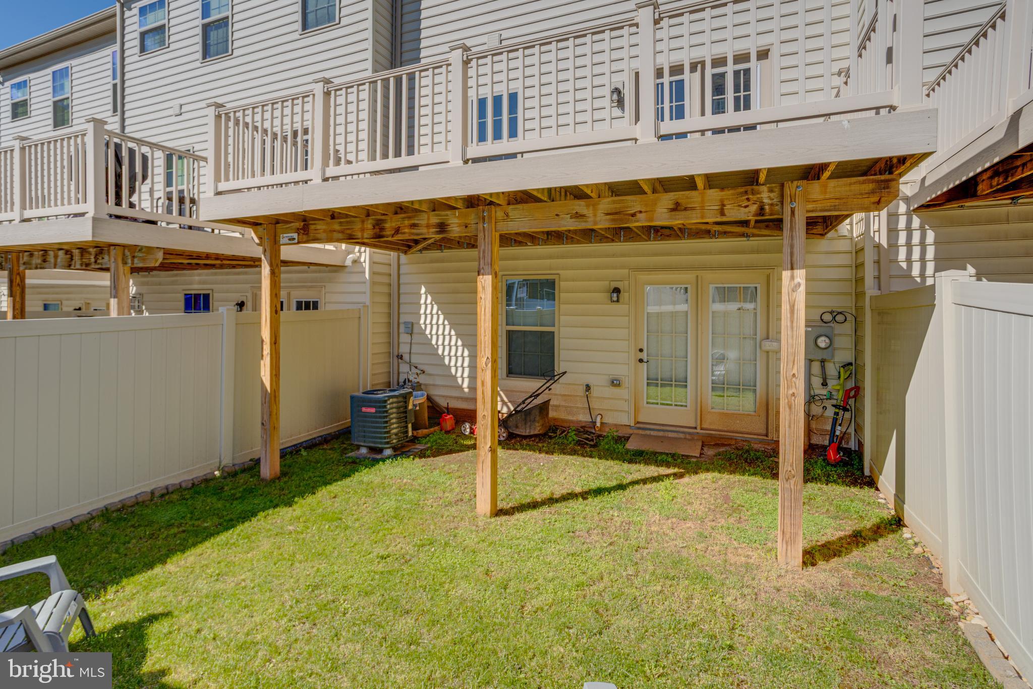 JEFFERSON PLACE - Residential
