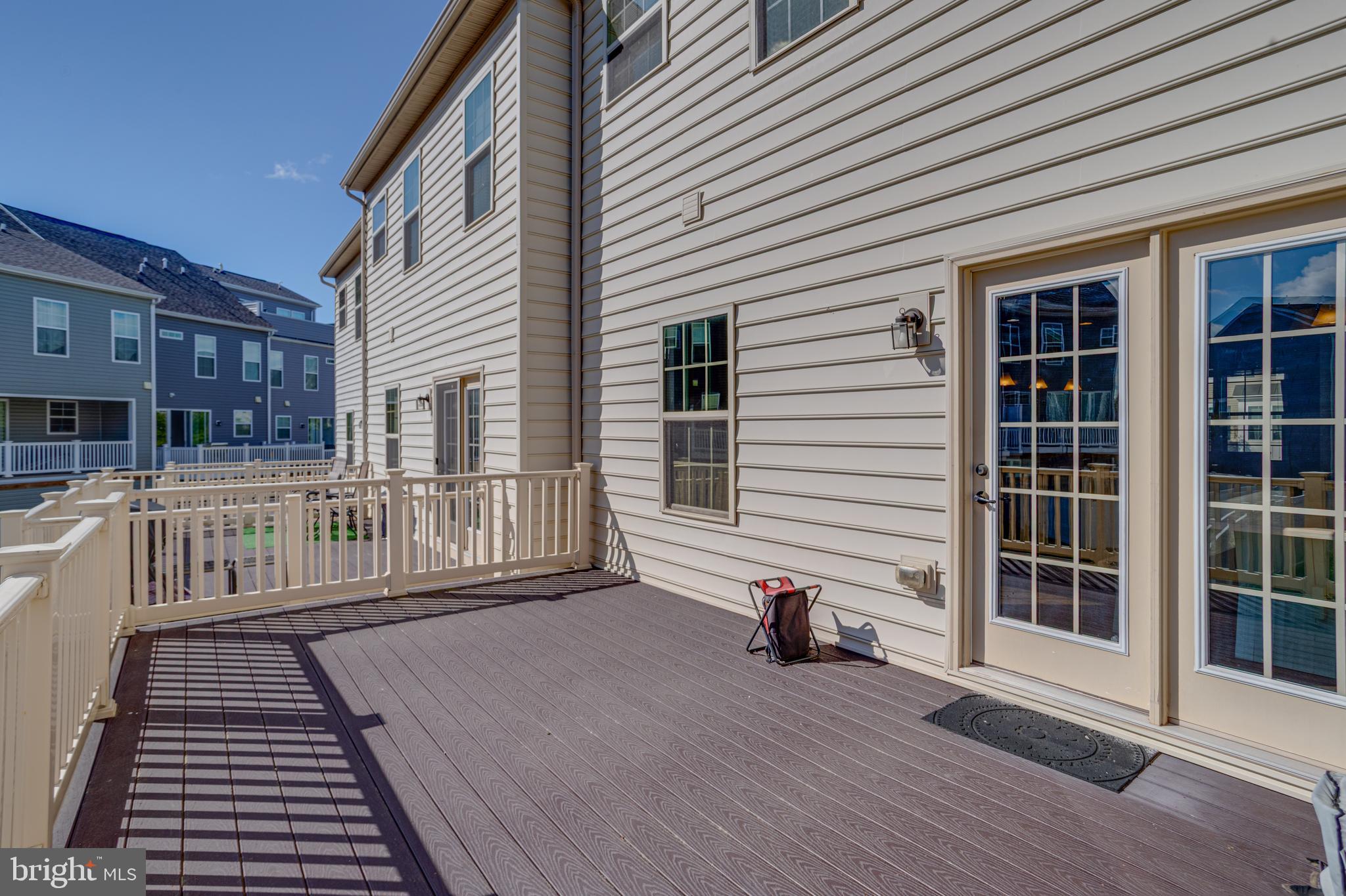 JEFFERSON PLACE - Residential