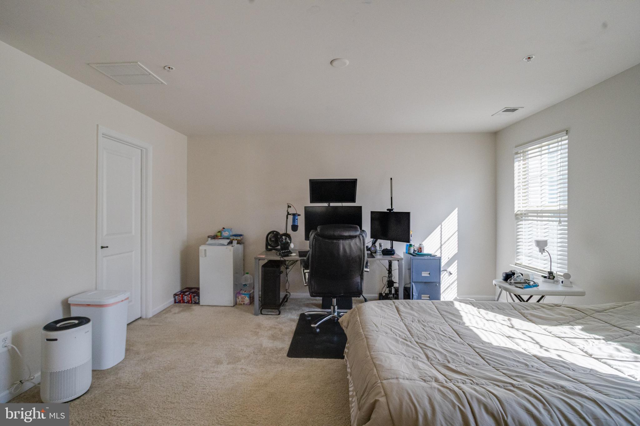 JEFFERSON PLACE - Residential