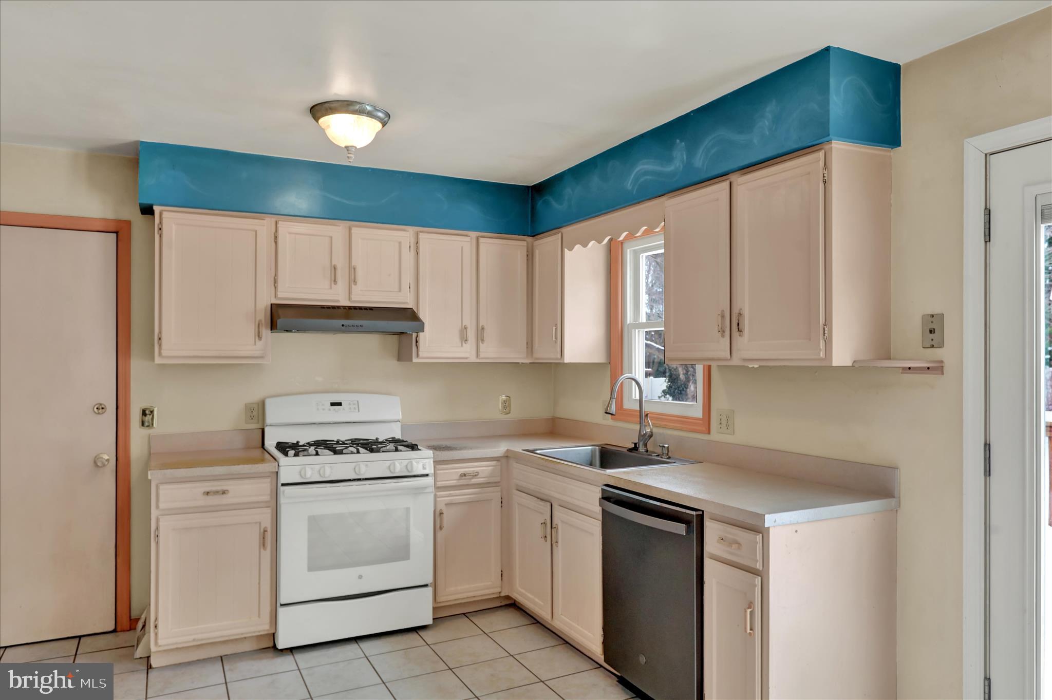 CARRIAGE HILL ESTATES - Residential