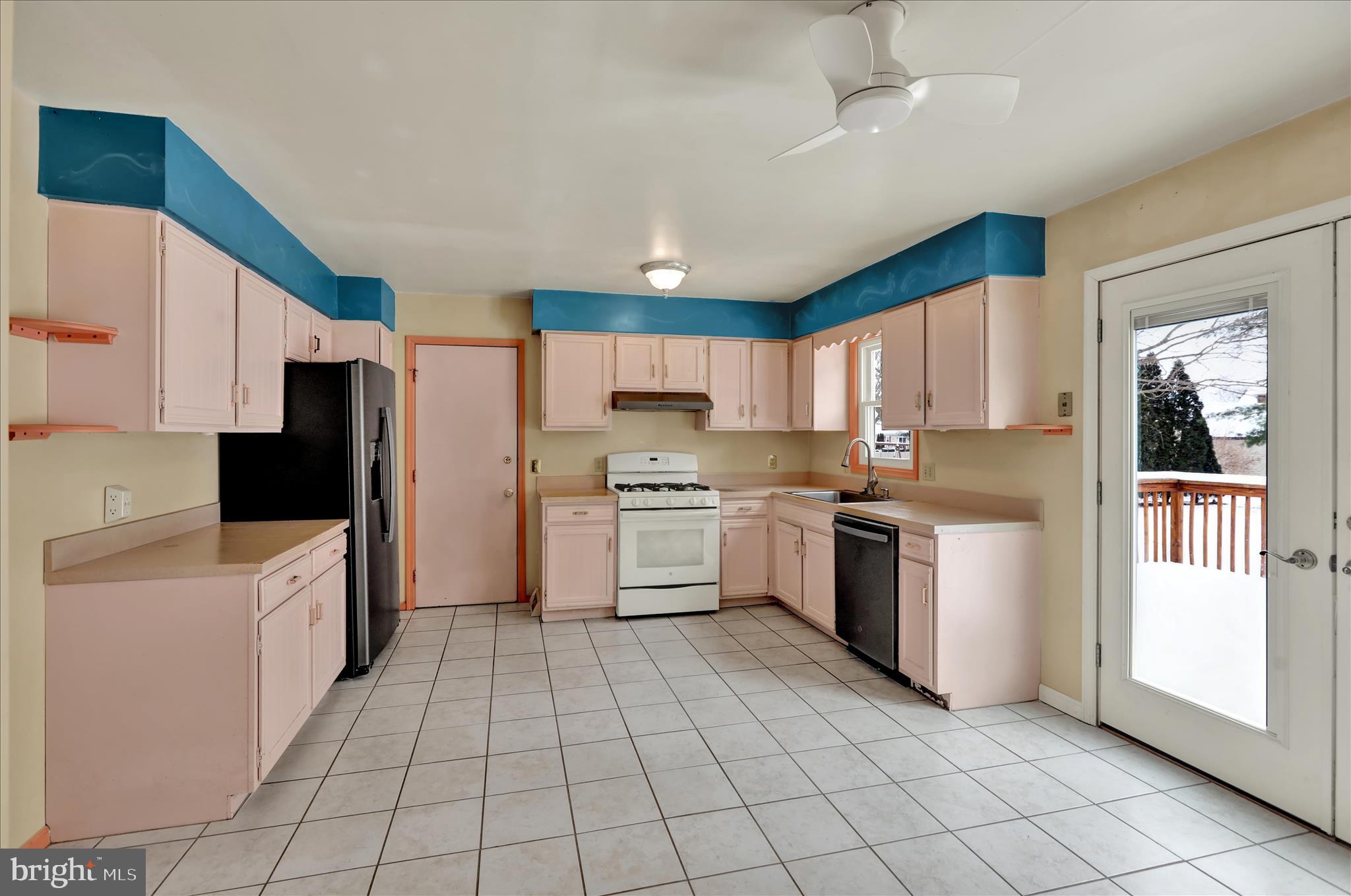 CARRIAGE HILL ESTATES - Residential