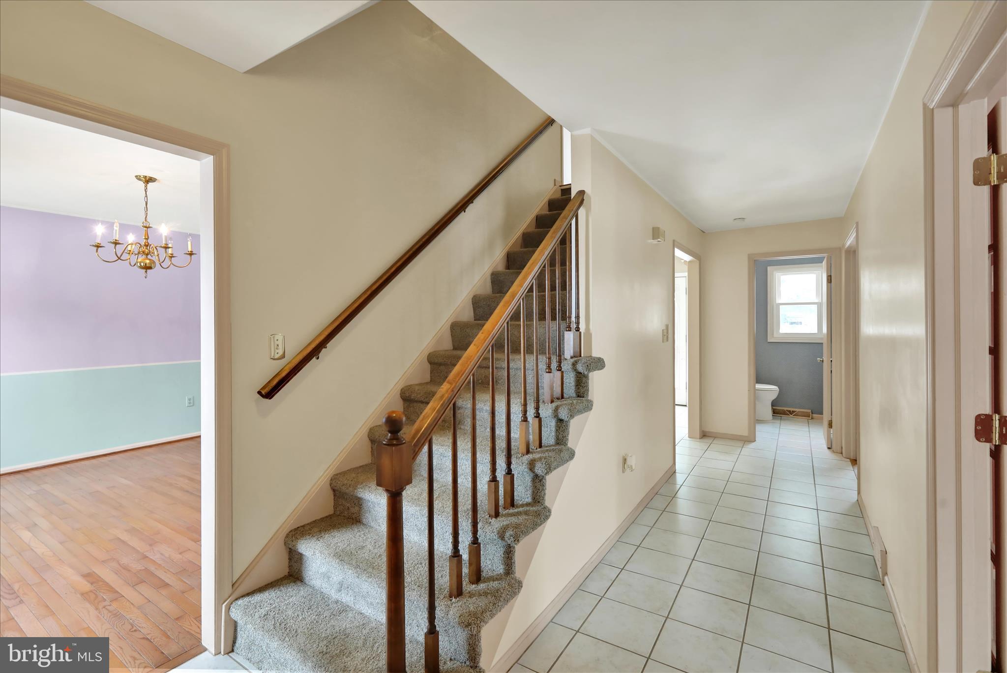 438 COACH HOUSE LANE